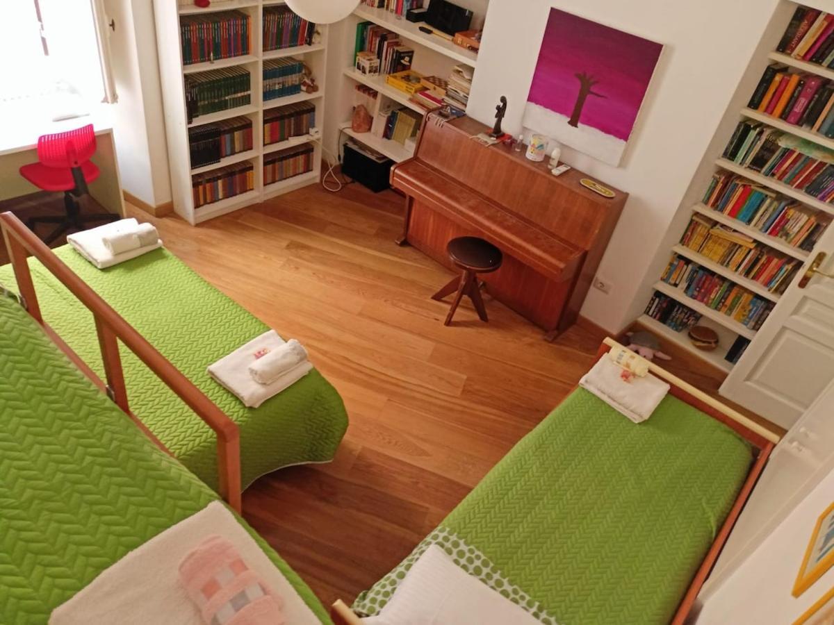 Bed & Breakfast Private By An Italian Family - A Unique Experience Close To Colosseum, The Forum And Basilica Saint Mary Major